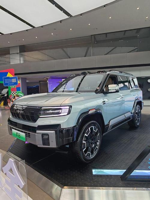 成都郫都区讯扬优企业管理咨询比亚迪方程豹硬派越野的爆款，英菲尼迪35周年与你共成长